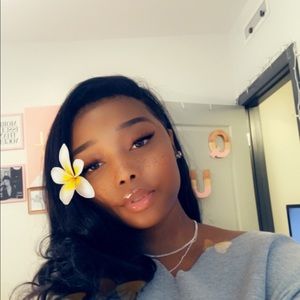 Meet your Posher, Quionna